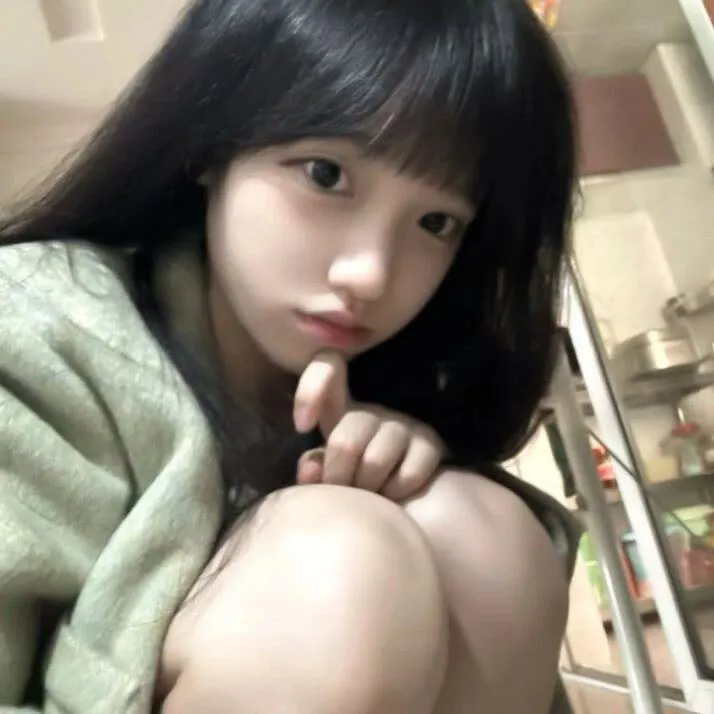 逃婚后被豪门大佬捡回家